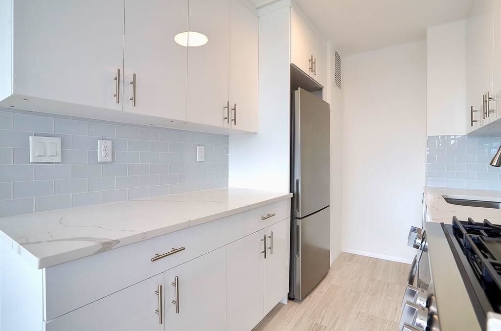 Property Photo: 500 Central Ave 714 NJ 07087