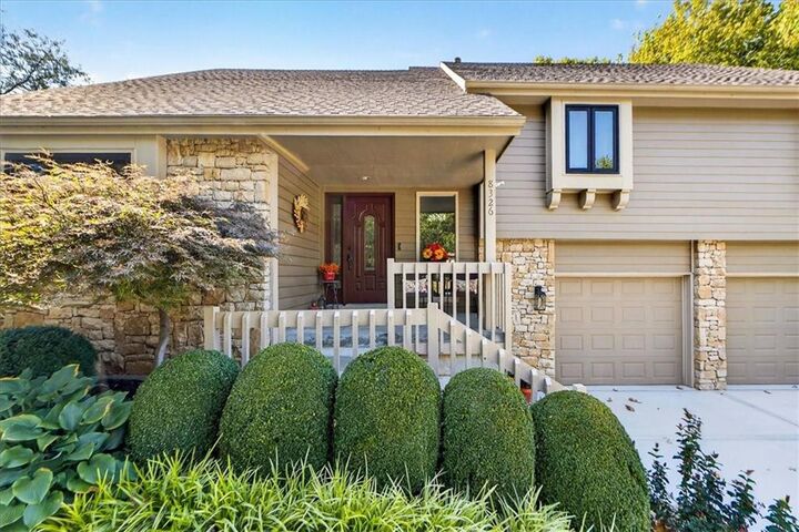 Property Photo:  8326 Richards Road  KS 66215 