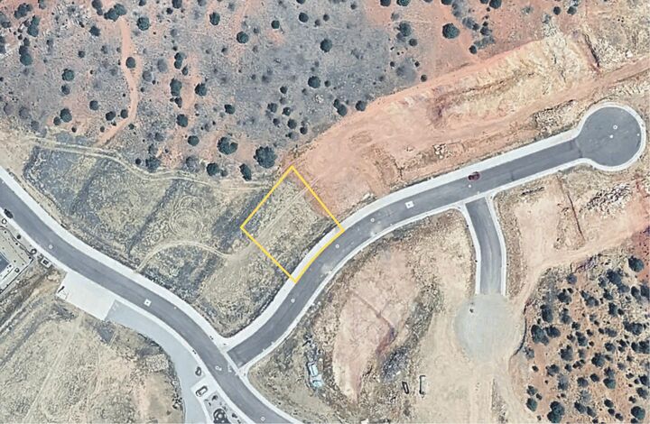 Property Photo:  1911 N Pinyon Grove Cir  UT 84721 