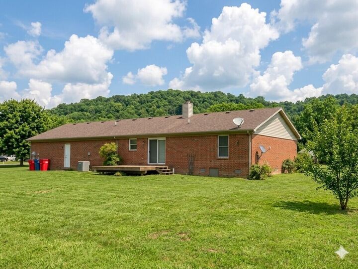Property Photo:  1008 Port Collins Road  KY 40601 