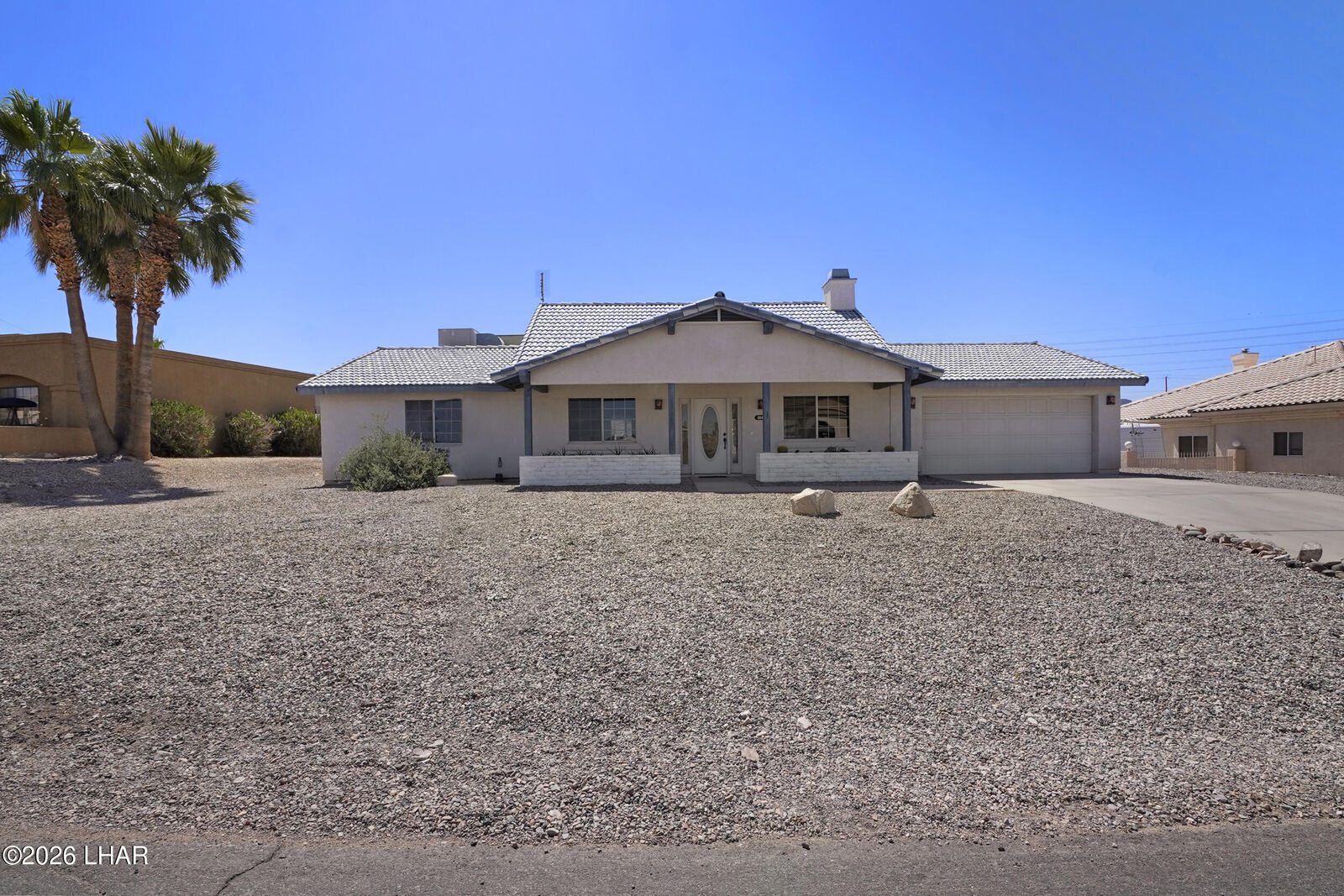 Property Photo: 2042 Donner Bay AZ 86406