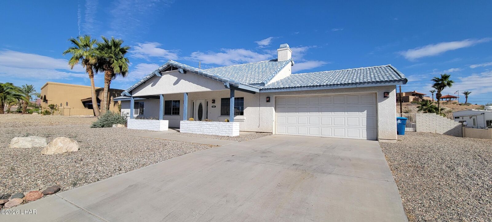 Property Photo:  2042 Donner Bay  AZ 86406 