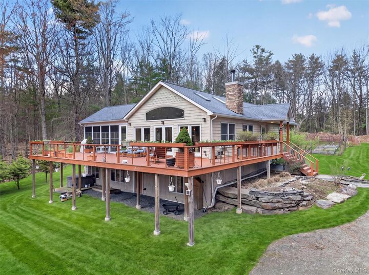 Property Photo:  139 York Lake Estates Road  NY 12719 