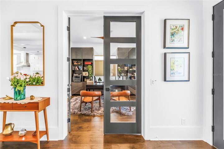 Property Photo:  770 21st Avenue N  FL 33704 