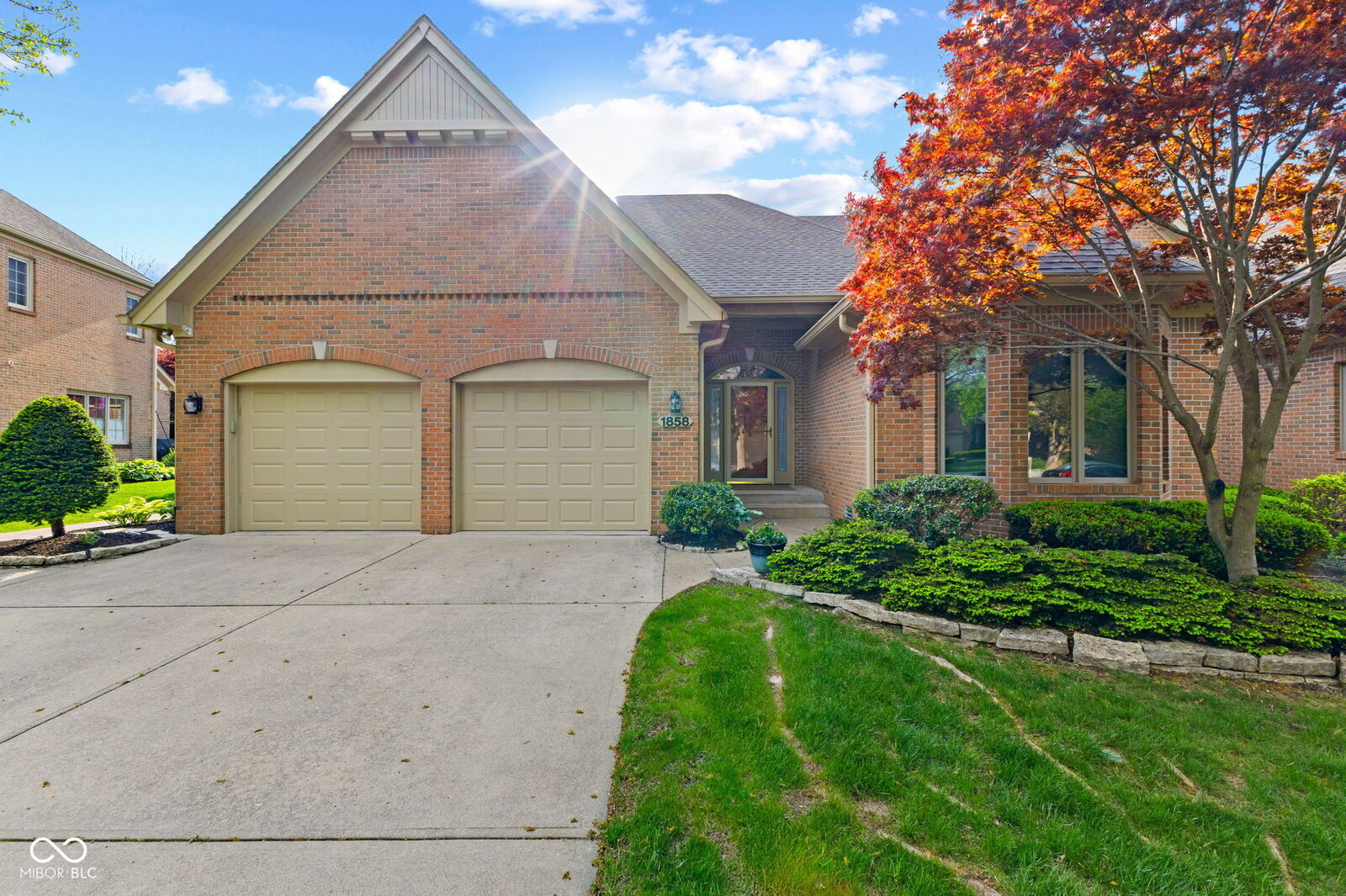Property Photo: 1858 Broadleaf Court IN 46143