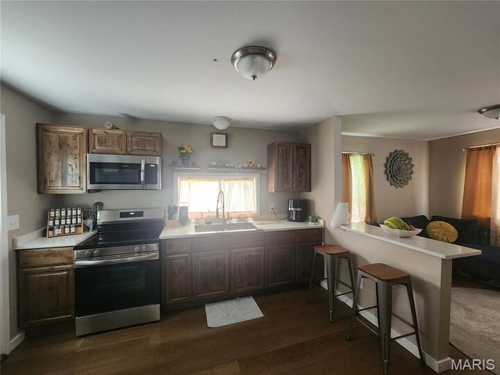 Property Photo: 1261 State Street IL 62002