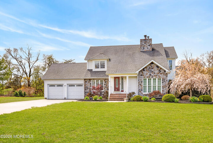 Property Photo:  4 Lina Drive  NJ 08533 