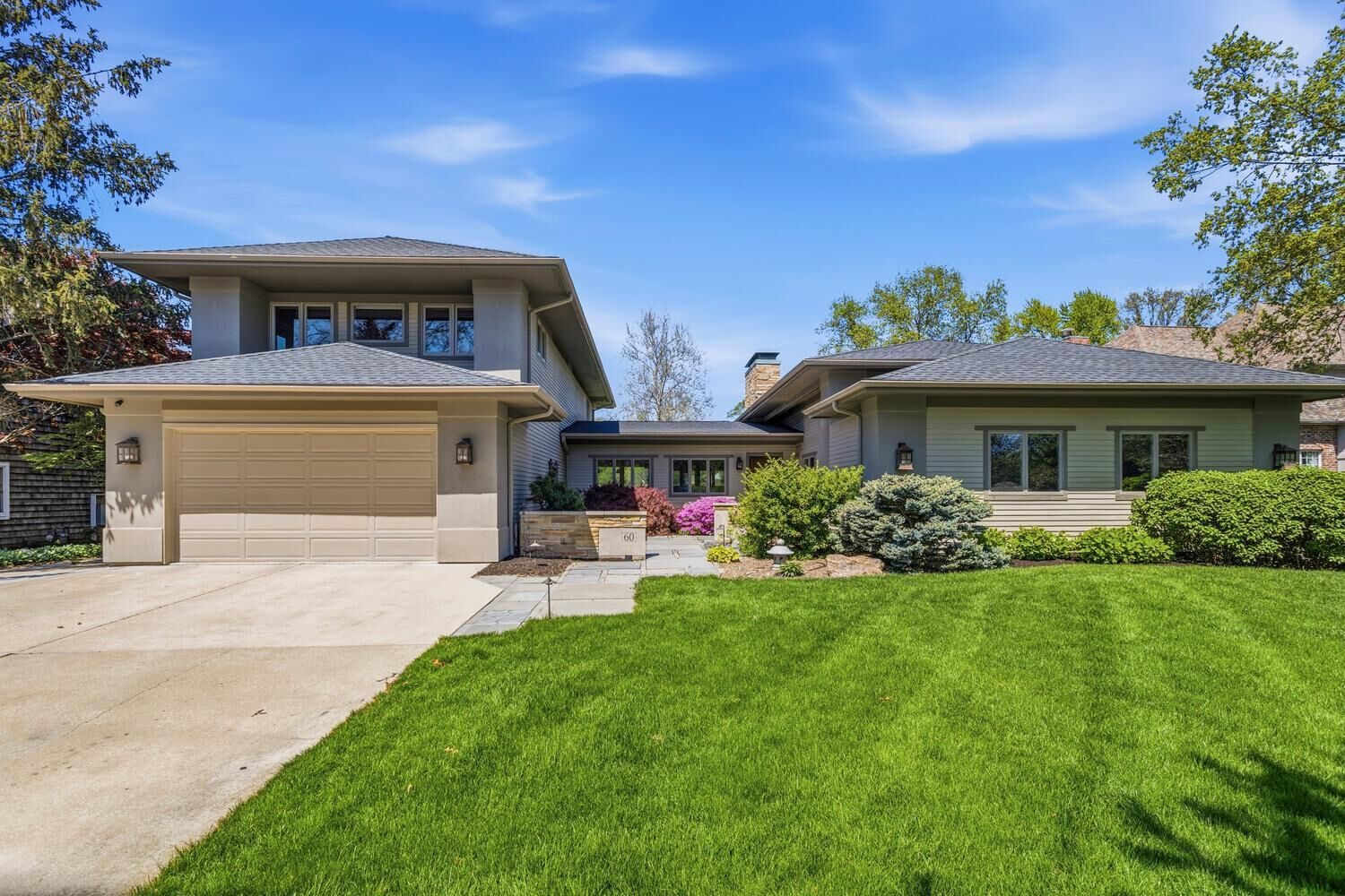 Property Photo:  60 Greencroft Drive  IL 61821 