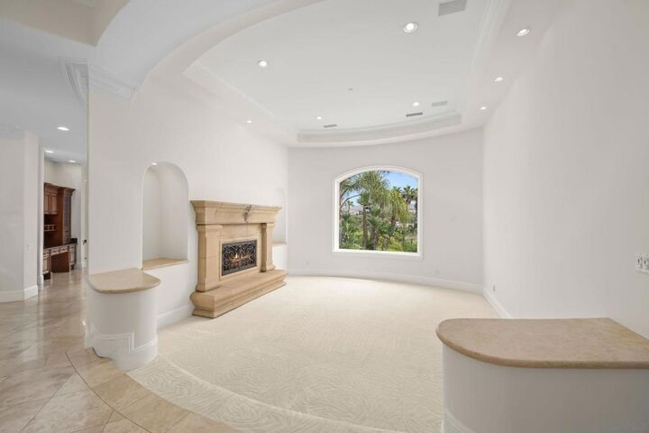 Property Photo:  6319 Via Naranjal  CA 92067 