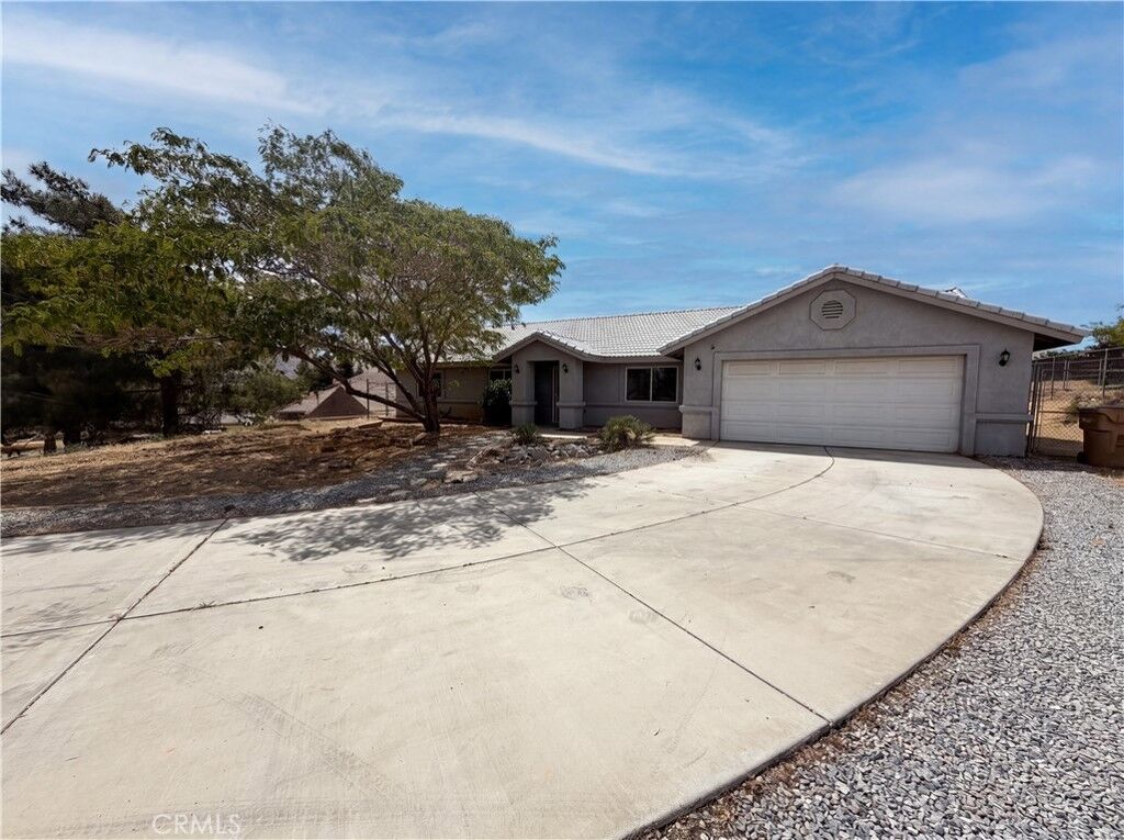 Property Photo:  18641 Fairburn Street  CA 92345 