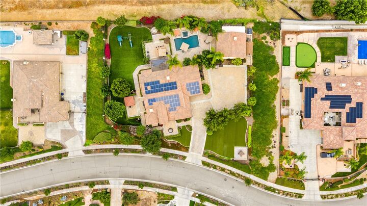 Property Photo:  689 Crystal Mountain  CA 92506 