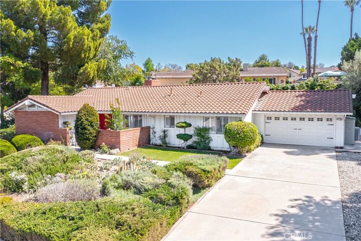 Property Photo:  6113 Enfield  CA 92506 