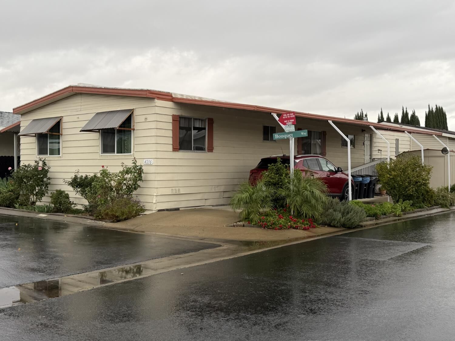 Property Photo:  4216 Bouquet Way 103  CA 95834 