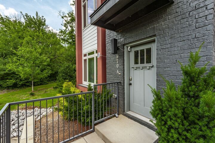 Property Photo:  970 Youngs Ln A  TN 37207 