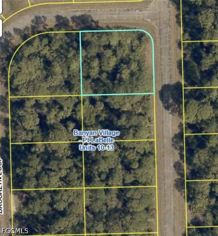 Property Photo:  708 Brooklyn Loop  FL 33935 