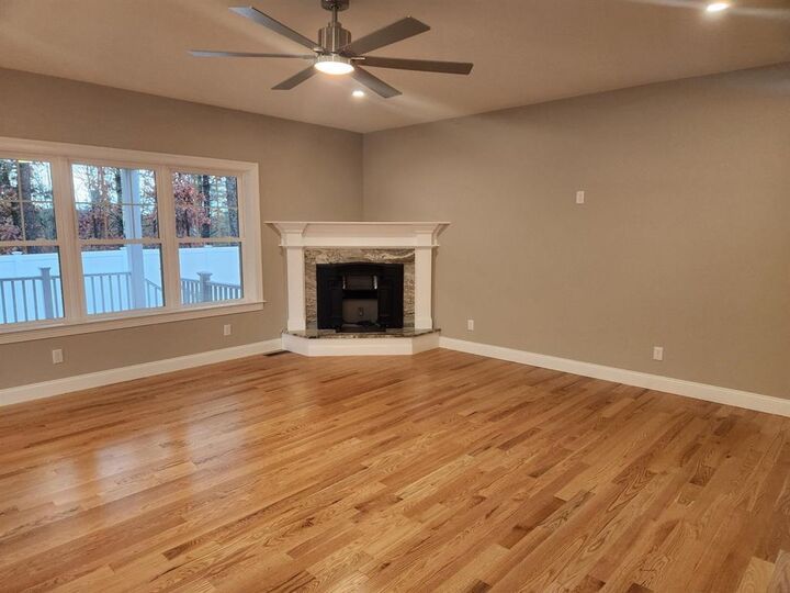 Property Photo:  17 Eagle Perch Drive  NH 03303 