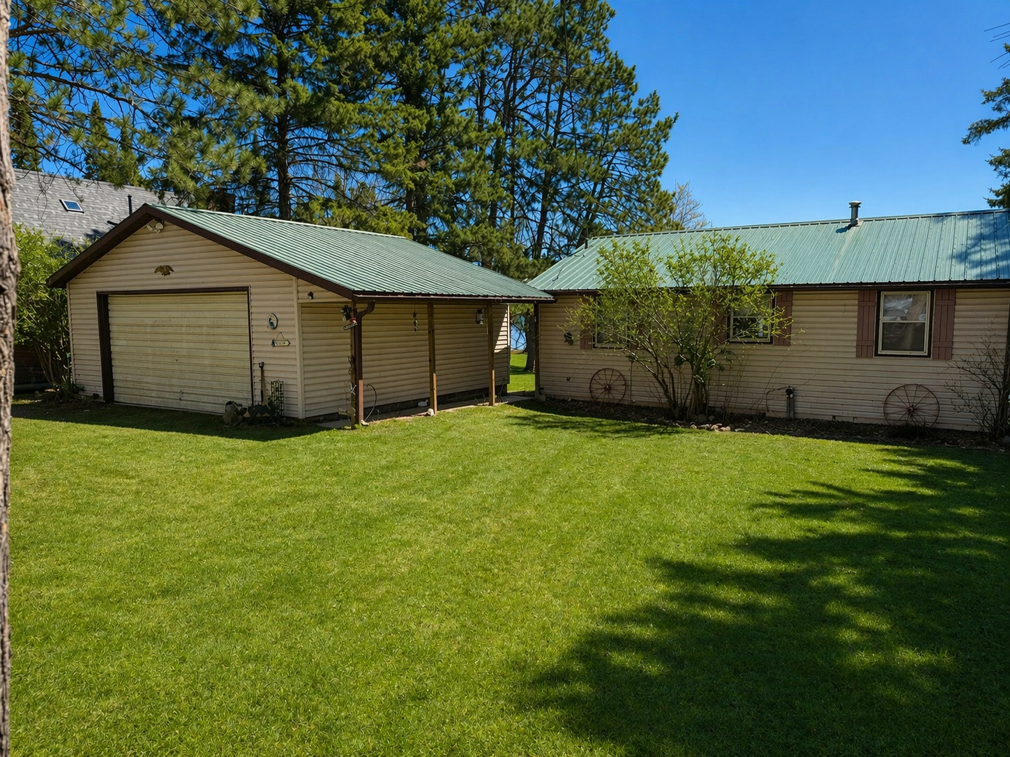 Property Photo:  63768 Hannu Lane  MN 55735 