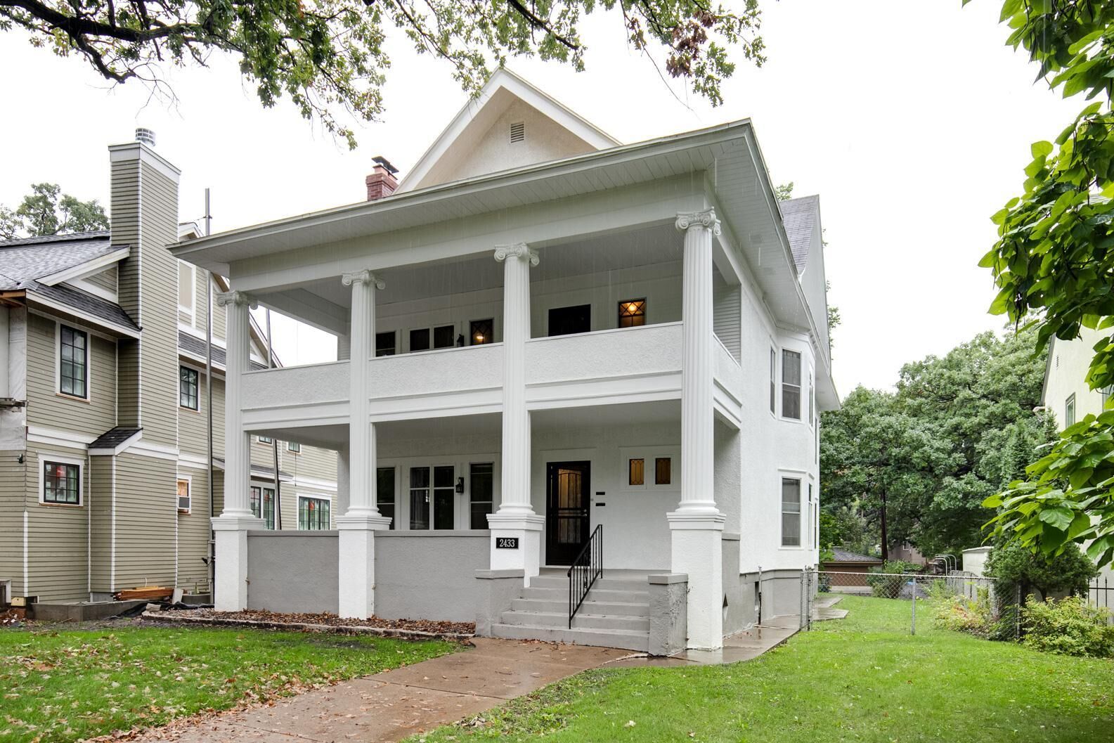 Property Photo: 2433 W 22nd Street MN 55405
