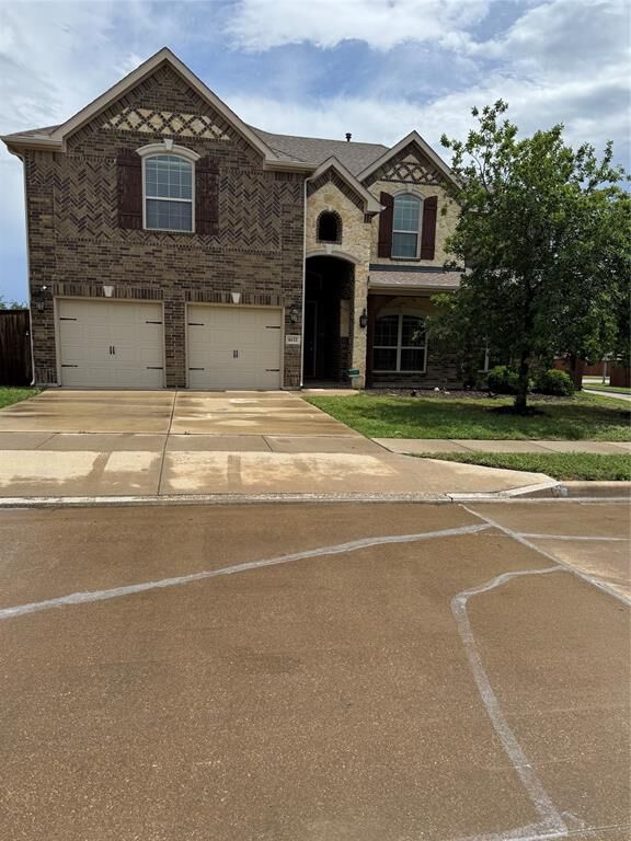 Property Photo: 6132 Falls Lake Road TX 76179