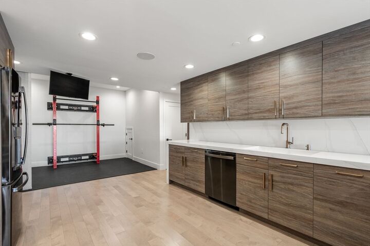 Property Photo:  65 Lake Avenue 1003  MA 01604 