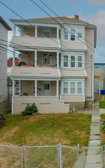 Property Photo:  289 Fifth St  MA 02721 