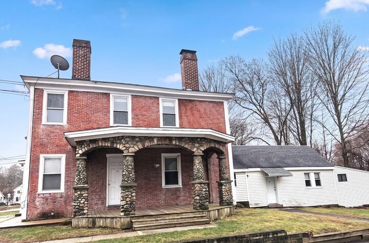 Property Photo: 971 Waverly St MA 01702