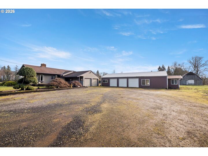 Property Photo:  6884 S Hansen Ln  OR 97002 