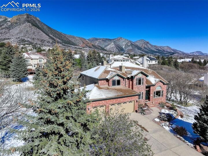 Property Photo:  8370 Bluffview Way  CO 80919 