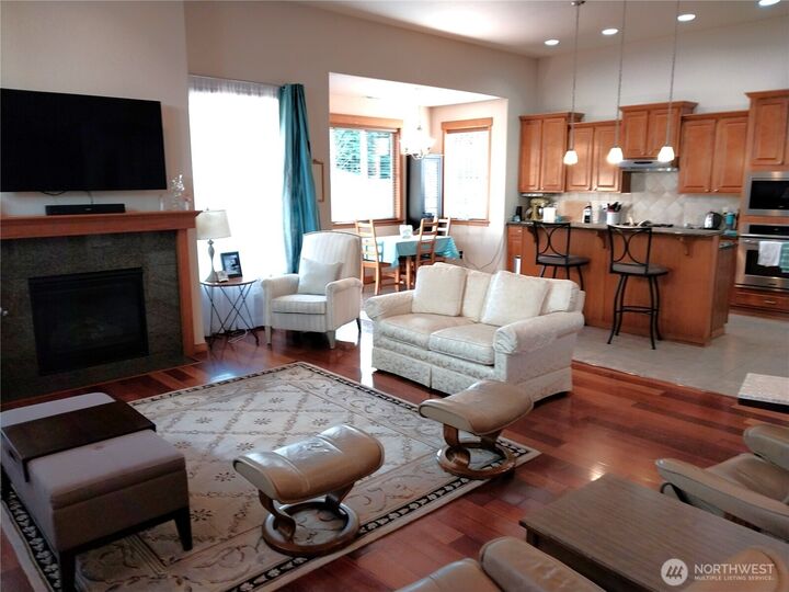 Property Photo:  6812  37th Street Ct W  WA 98466 