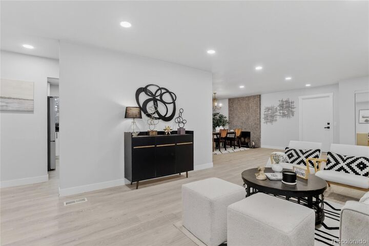 Property Photo:  7006 S Elati Street  CO 80120 