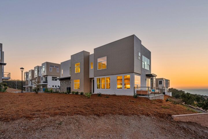 Property Photo:  827 Fassler Avenue  CA 94044 