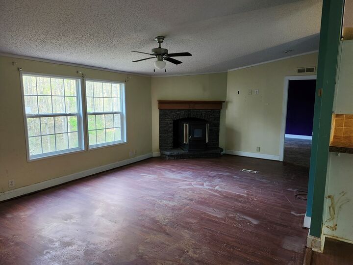 Property Photo:  161 Carriage Hill Rd  VA 23901 