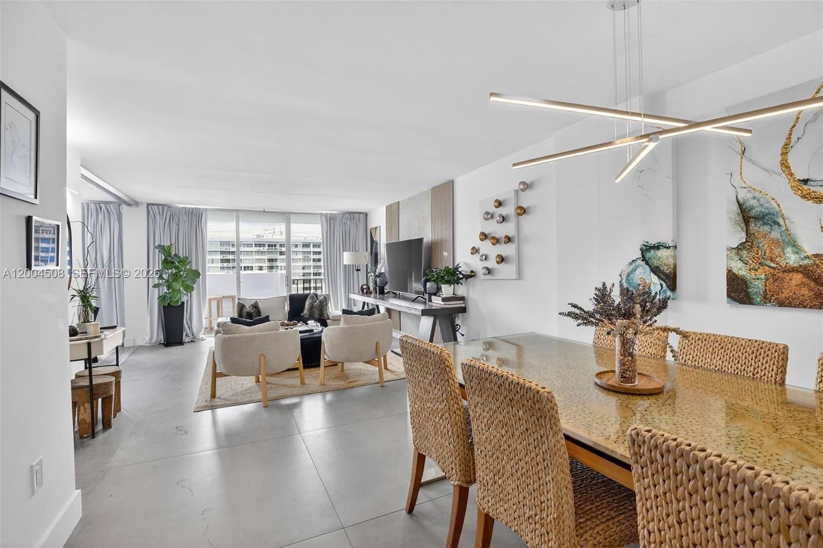 Property Photo:  2780 NE 183rd St 1714  FL 33160 