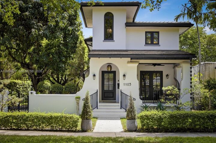 Property Photo:  1103 Pizarro St  FL 33134 
