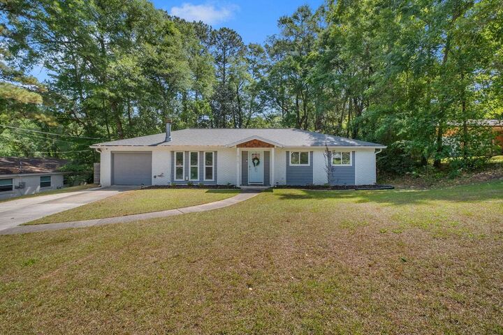 Property Photo:  1815 Aaron Road  FL 32303 