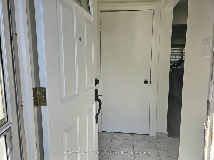 Property Photo: 161 Berkindale Drive 6 ON L8E 1M6