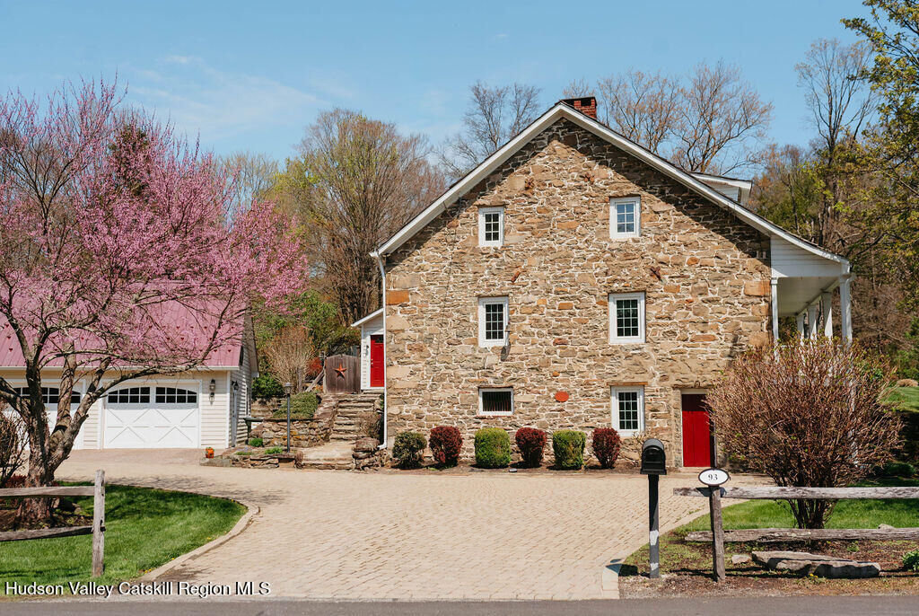 Property Photo:  93 Horton  NY 10992 