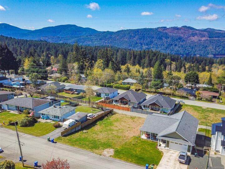 Property Photo:  2282 14th Ave  BC V9Y 2Y5 