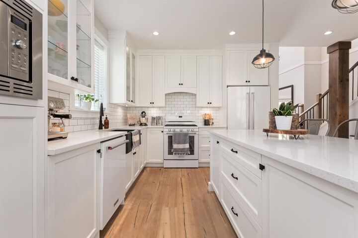 Property Photo: 43359 Old Orchard Lane BC V2R 0Z4