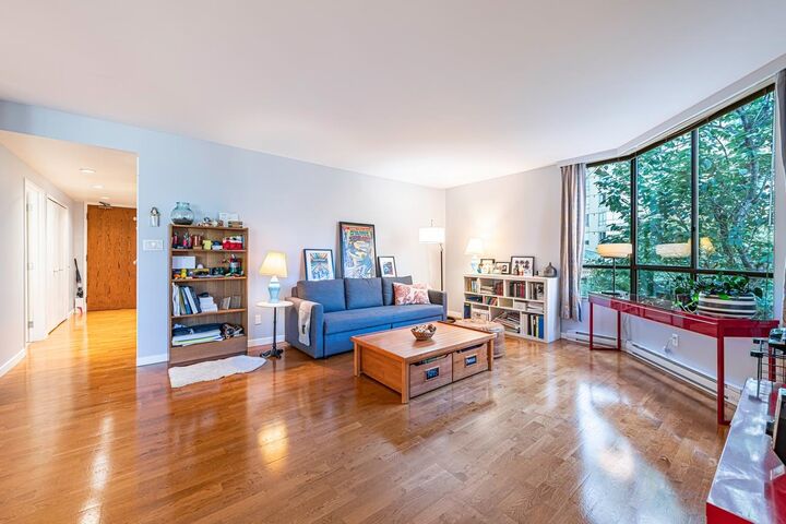 Property Photo: 738 Broughton Street 203 BC V6G 3A7