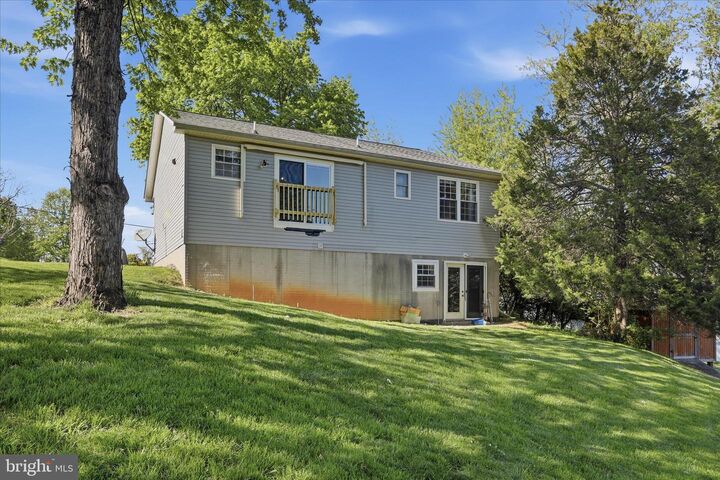 Property Photo:  380 Granny Smith Road  VA 22642 