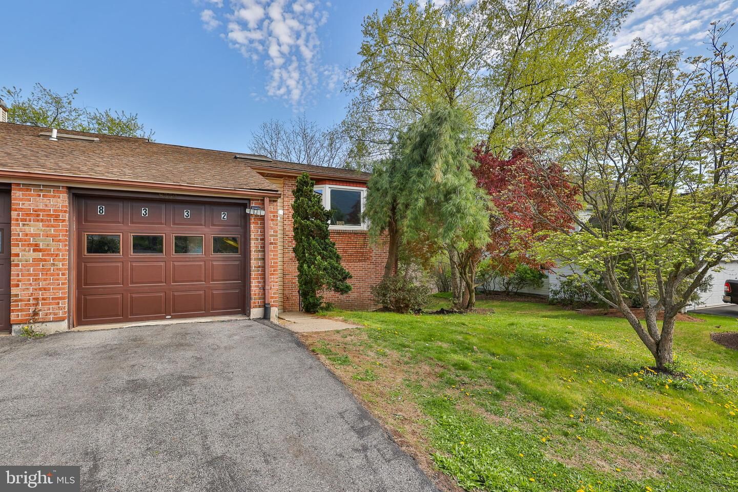 Property Photo:  8332 Willow Run  PA 18051 