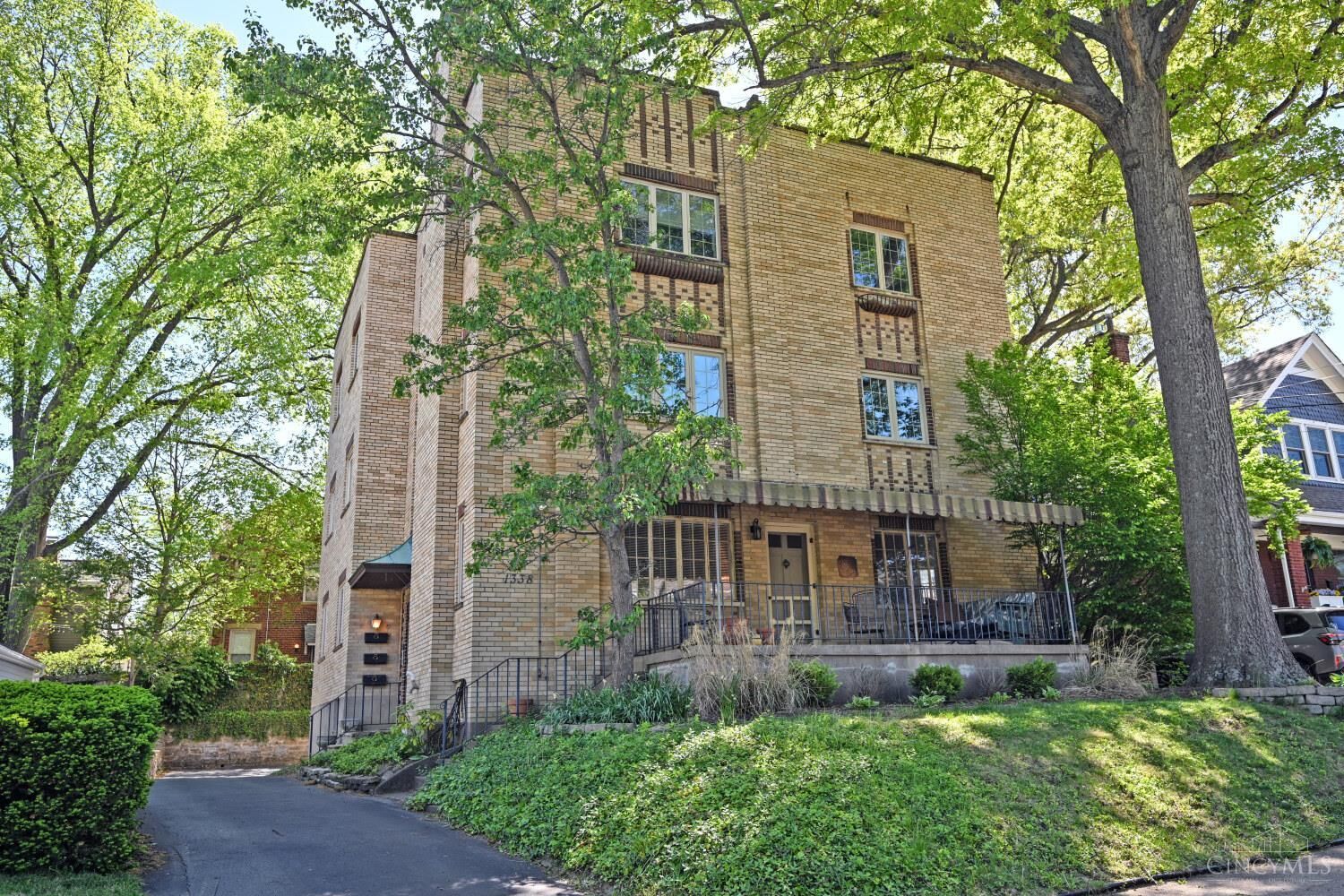 Property Photo: 1338 Paxton Avenue OH 45208