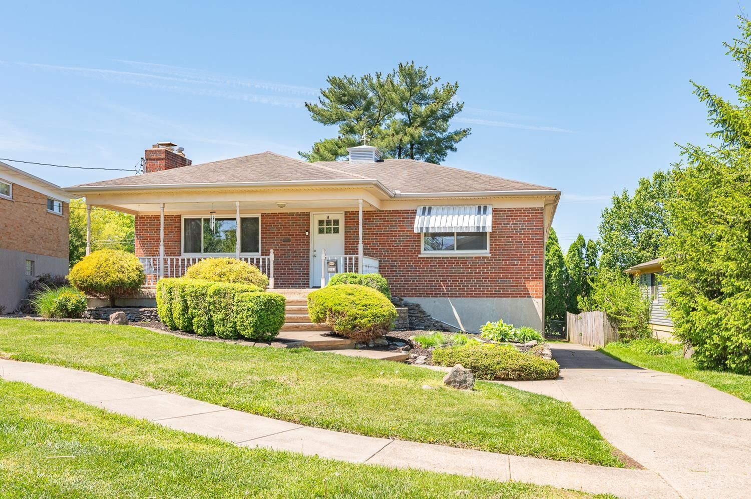 Property Photo: 2853 Welge Lane OH 45248