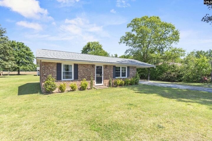Property Photo:  607 E Hampton  SC 29114 