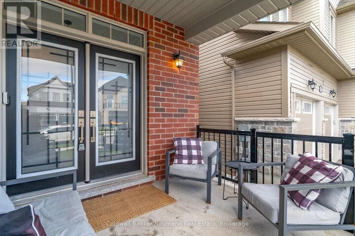 Photo de la propriété:  56 Povey Road  ON N1M 0J5 