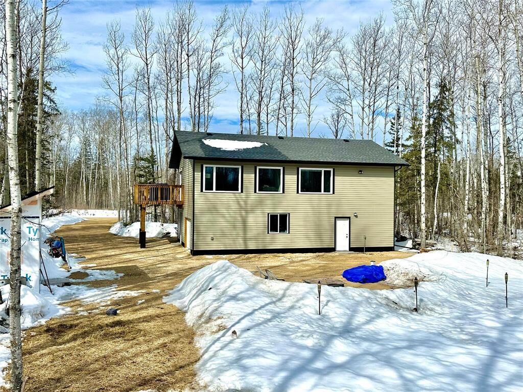 Property Photo:  139 Mulberry Road  MB R0C 0C0 