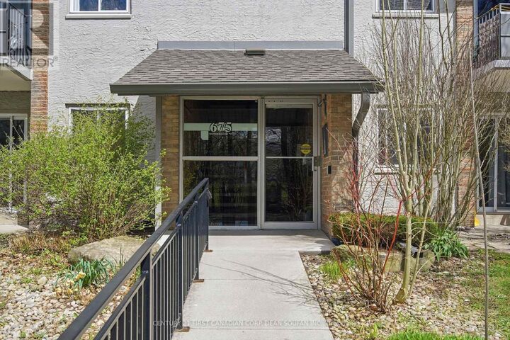 Photo de la propriété:  675 Wonderland Road South 6  ON N6K 1M1 