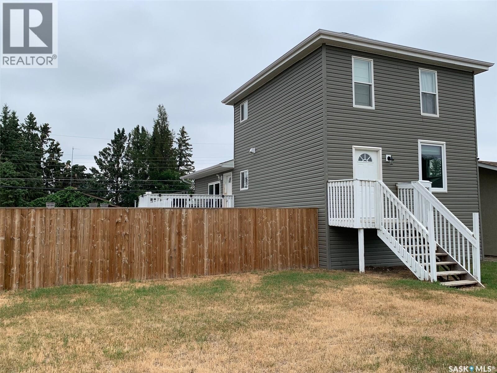 Property Photo:  292 29th Street  SK S0M 0E0 
