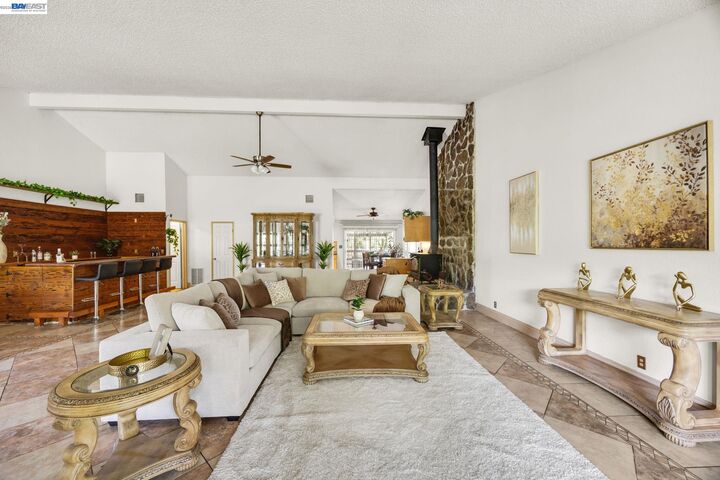 Property Photo:  2857 Randall Way  CA 94541 